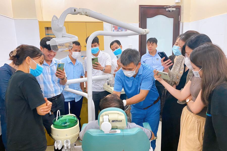 khóa học chỉnh nha cơ bản - khóa k72