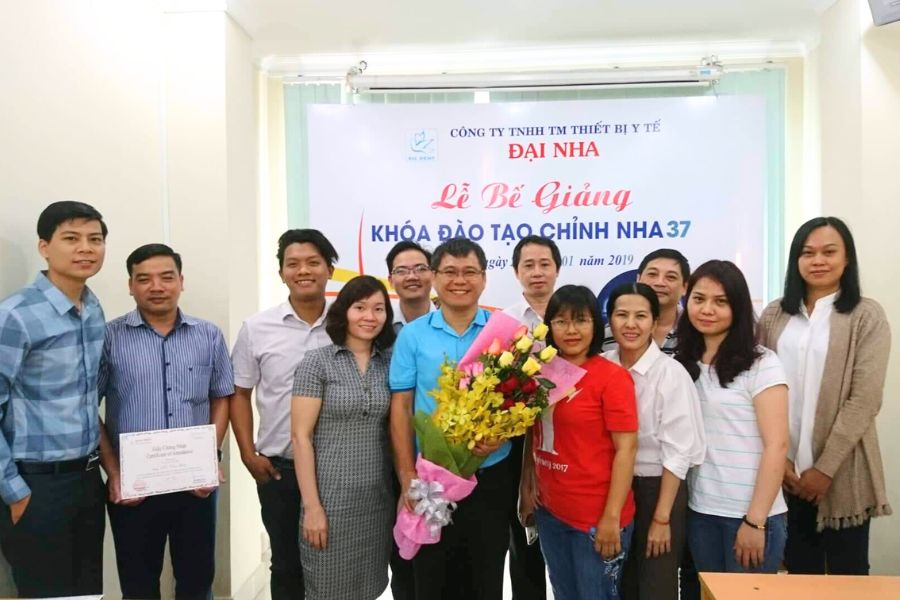 khóa học chỉnh nha cơ bản - k37