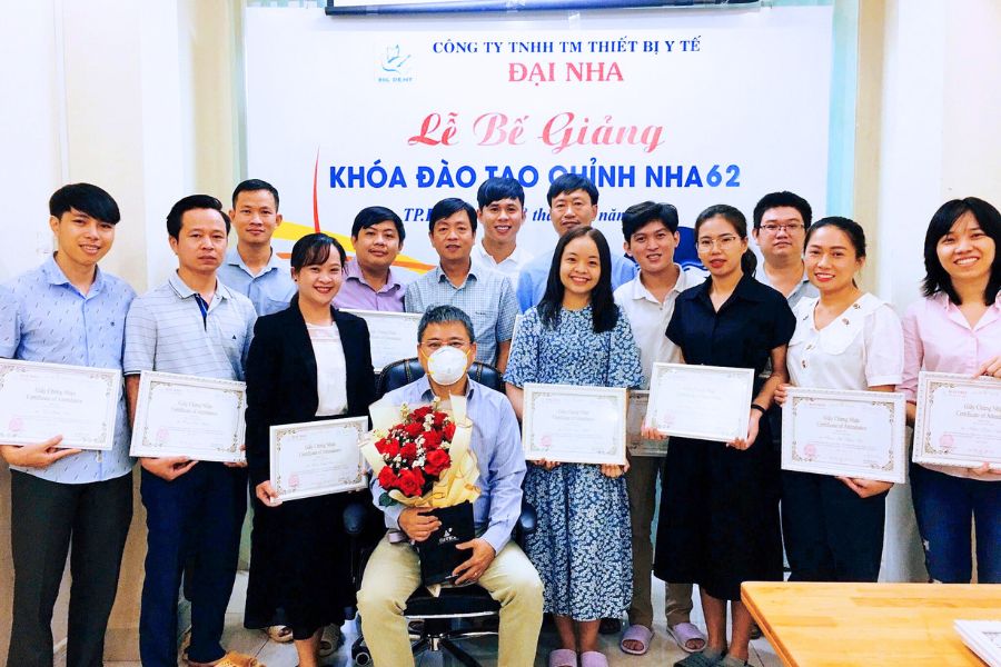 khóa học chỉnh nha cơ bản - khóa k62