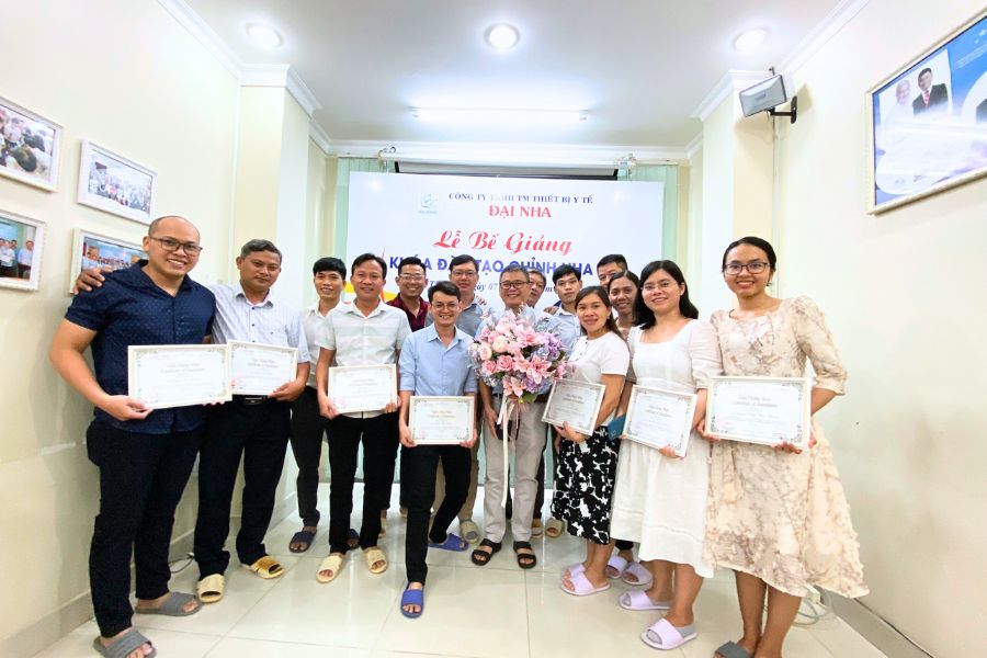 khóa học chỉnh nha cơ bản - khóa k70