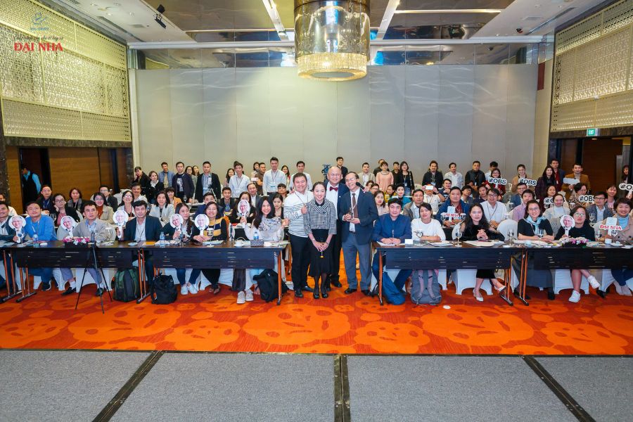 khóa học chỉnh nha với vít ngoài chân răng