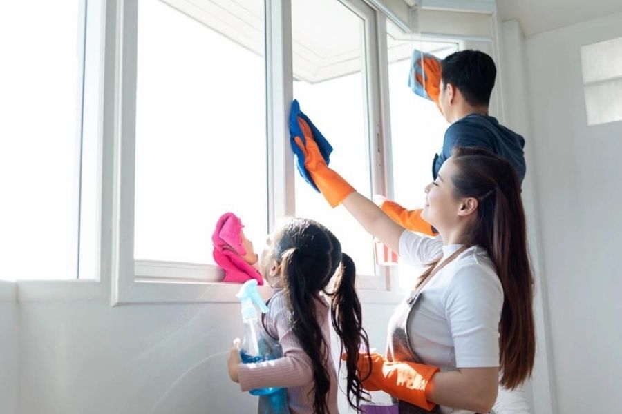 Chia sẻ việc nhà cũng là một hành động thiết thực để bày tỏ lòng biết ơn của mình nhân ngày Phụ nữ Việt Nam.