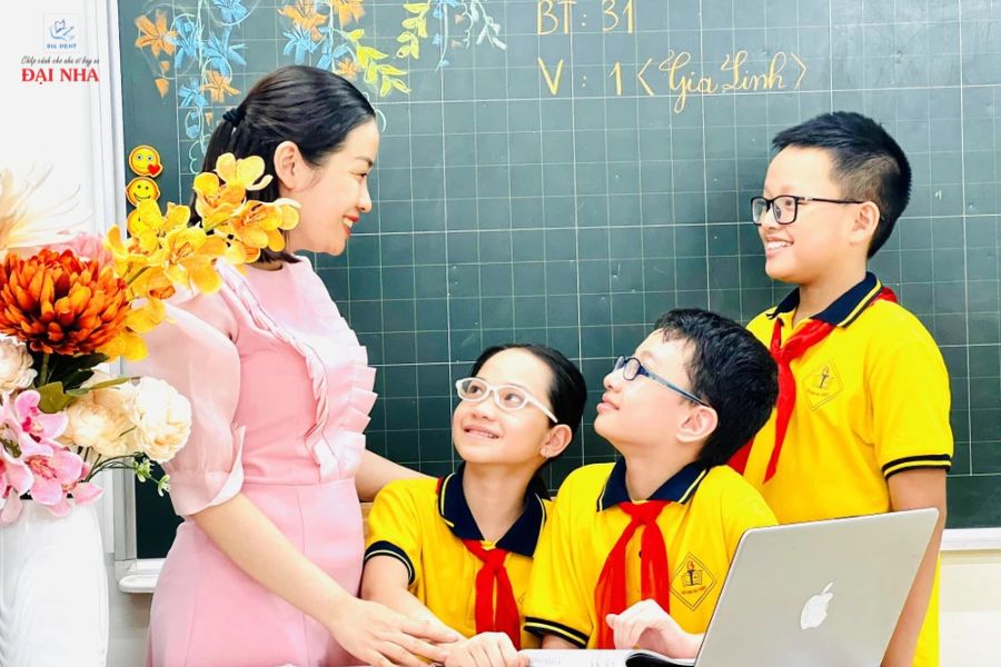 Ngày 20/11 chính là dịp để chúng ta tri ân những người thầy cô thân yêu của mình.