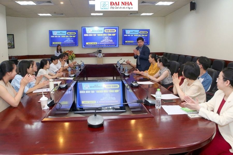 khóa học chỉnh nha huế