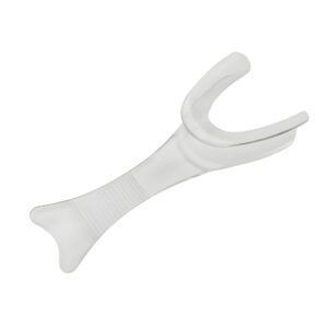 banh má chỉnh nha trong suốt