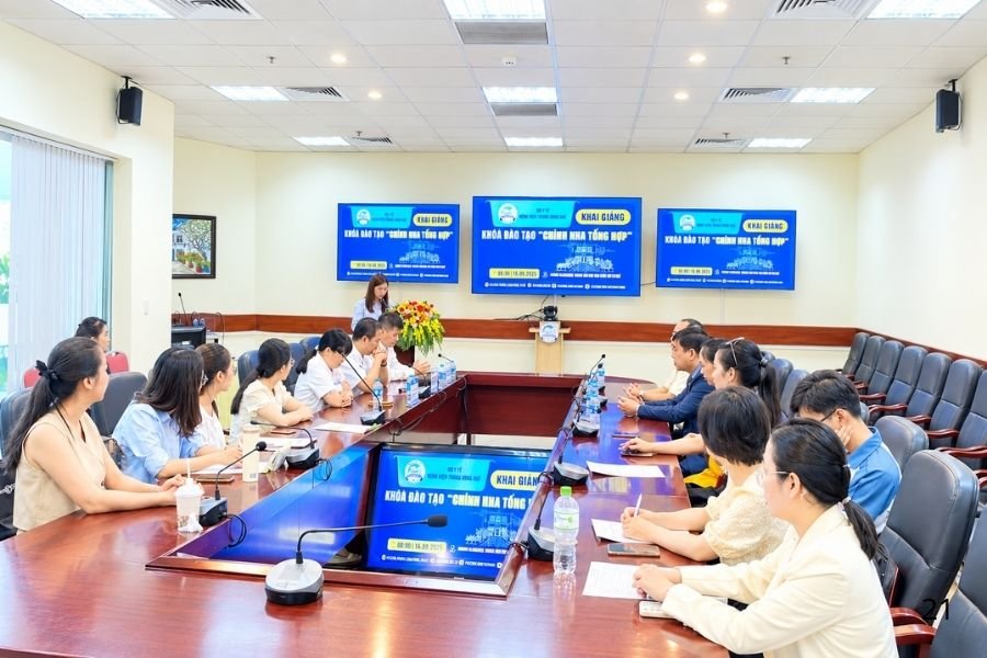 khóa chỉnh nha tổng hợp