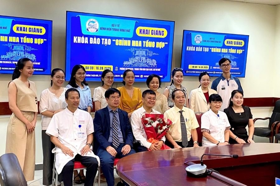khóa chỉnh nha tổng hợp huế