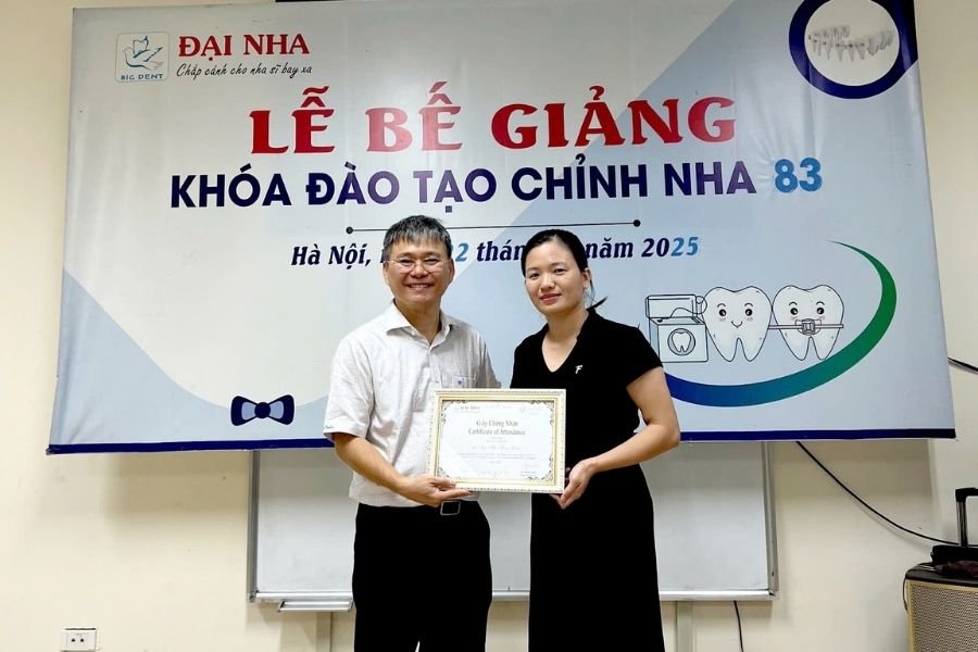 bế giảng k83 khóa chỉnh nha tổng hợp tại hà nội