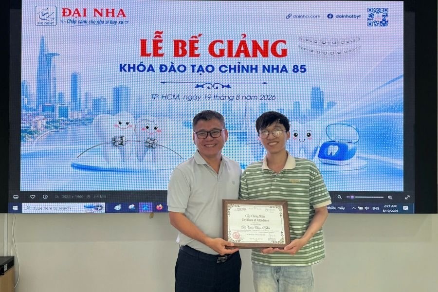 bế giảng k85 khóa học chỉnh nha tổng hợp tại tphcm