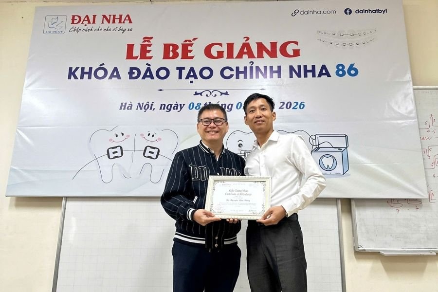 bế giảng k86 khóa học chỉnh nha tổng hợp tại hà nội