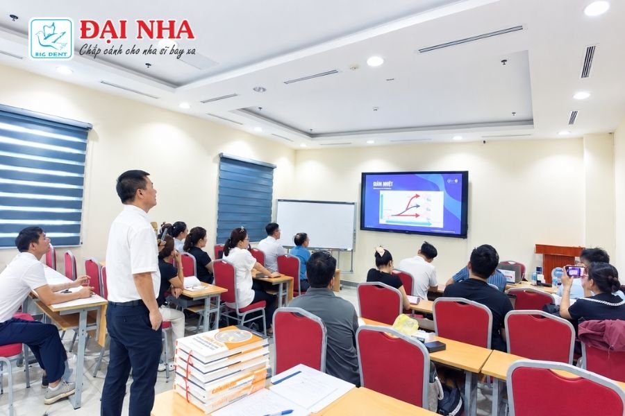 khai giảng k89 khóa học chỉnh nha tổng hợp tại huế