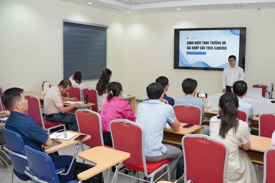 khai giảng k91 khóa học chỉnh nha tổng hợp tại huế